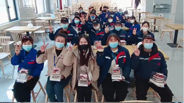 鸿元生日会 | 愿诸事皆顺，岁岁欢喜